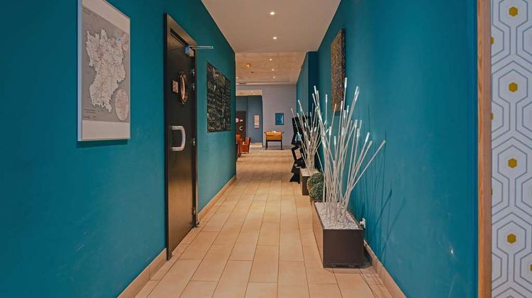 Comfort Aparthotel Saint-Etienne Lobby