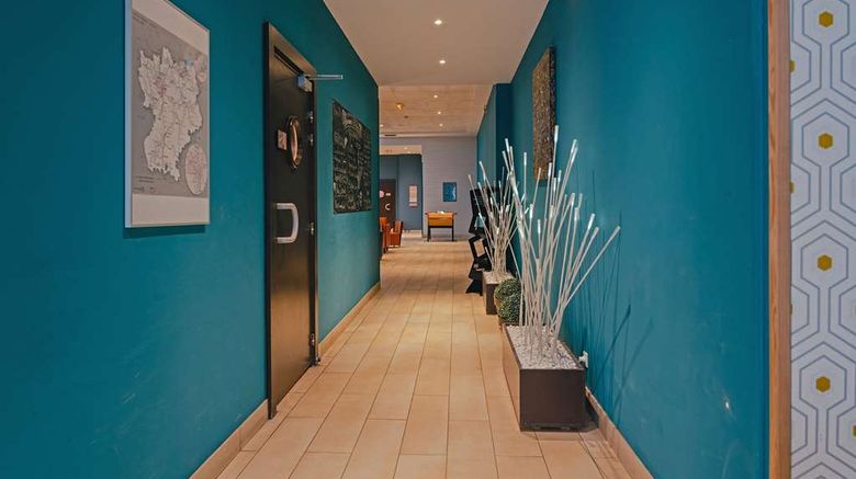 <b>Comfort Aparthotel Saint-Etienne Lobby</b>. Images powered by <a href="https://iceportal.shijigroup.com/" title="IcePortal" target="_blank">IcePortal</a>.