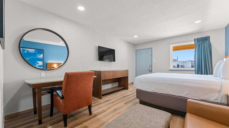 <b>Econo Lodge Inn and Suites Sealy Room</b>. Images powered by <a href="https://iceportal.shijigroup.com/" title="IcePortal" target="_blank">IcePortal</a>.