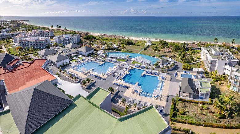 <b>Melia Costa Rey Pool</b>. Images powered by <a href="https://iceportal.shijigroup.com/" title="IcePortal" target="_blank">IcePortal</a>.