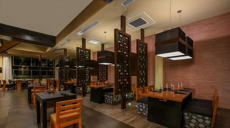 <b>Generations Riviera Maya Restaurant</b>. Images powered by <a href="https://iceportal.shijigroup.com/" title="IcePortal" target="_blank">IcePortal</a>.