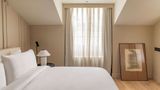 <b>The Caesar Hotel Room</b>. Images powered by <a href="https://iceportal.shijigroup.com/" title="IcePortal" target="_blank">IcePortal</a>.