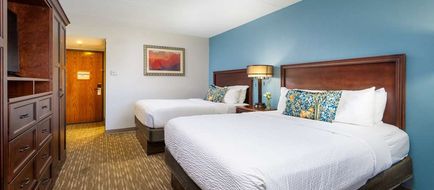 Inn on the River Room
