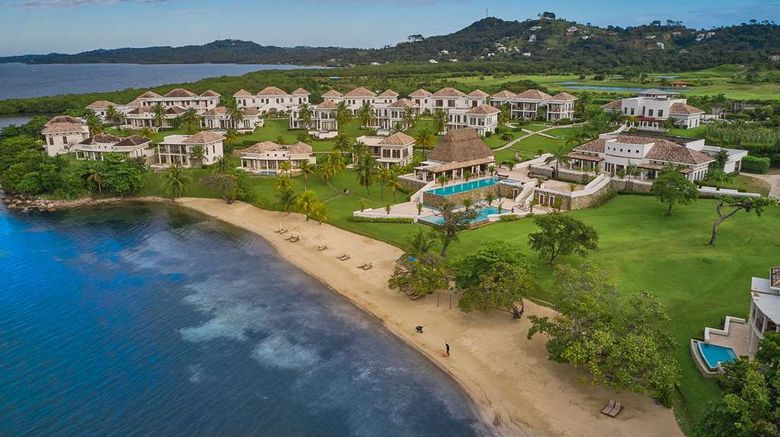 <b>Las Verandas Hotel & Villas Recreation</b>. Images powered by <a href="https://iceportal.shijigroup.com/" title="IcePortal" target="_blank">IcePortal</a>.