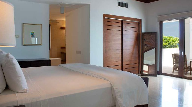 <b>Las Verandas Hotel & Villas Suite</b>. Images powered by <a href="https://iceportal.shijigroup.com/" title="IcePortal" target="_blank">IcePortal</a>.