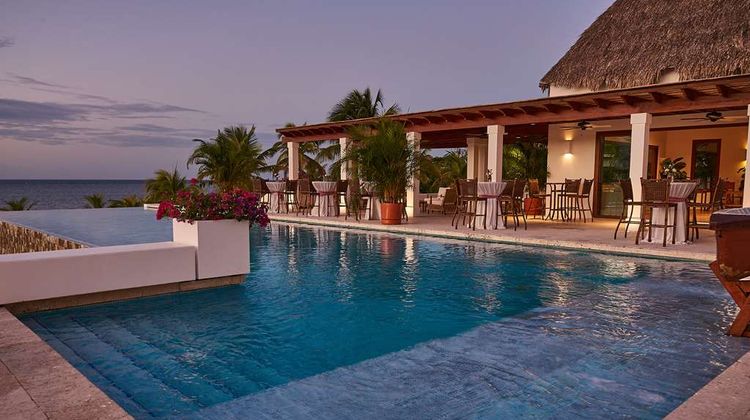 Las Verandas Hotel & Villas Pool