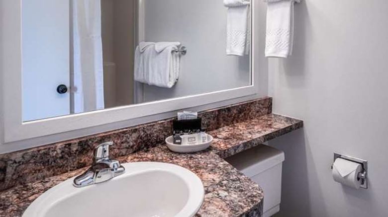 <b>Placid Bay Inn Suite</b>. Images powered by <a href="https://iceportal.shijigroup.com/" title="IcePortal" target="_blank">IcePortal</a>.