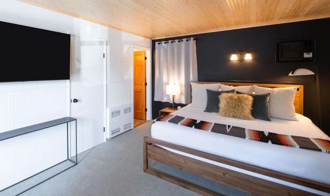 Placid Bay Inn Room