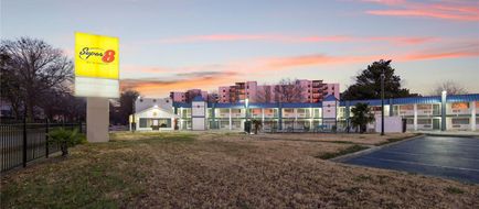 Super 8 by Wyndham Portsmouth Norfolk Exterior