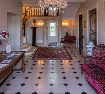 Chateau des Vigiers Lobby