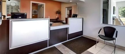 Econo Lodge Midvale Lobby