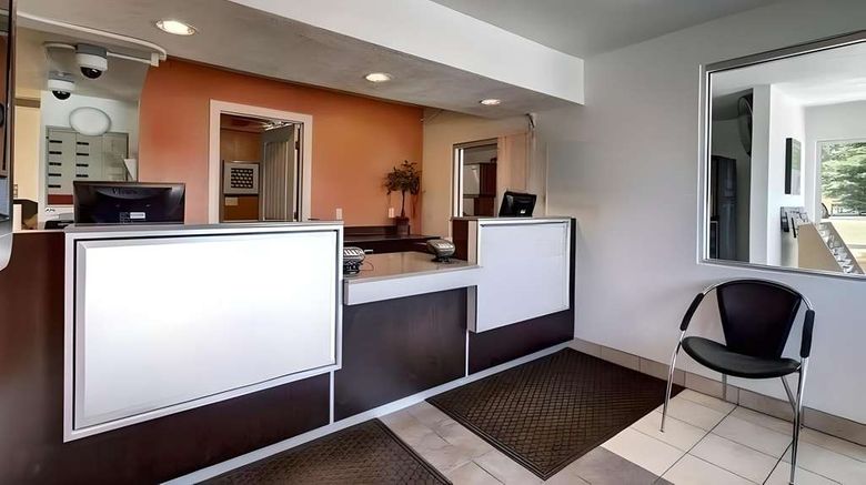 <b>Econo Lodge Midvale Lobby</b>. Images powered by <a href="https://iceportal.shijigroup.com/" title="IcePortal" target="_blank">IcePortal</a>.