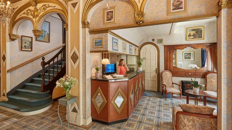 <b>Hotel De France Et De Guise Lobby</b>. Images powered by <a href="https://iceportal.shijigroup.com/" title="IcePortal" target="_blank">IcePortal</a>.