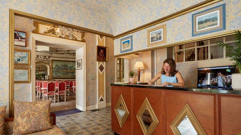 <b>Hotel De France Et De Guise Lobby</b>. Images powered by <a href="https://iceportal.shijigroup.com/" title="IcePortal" target="_blank">IcePortal</a>.