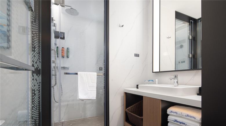 <b>Hampton Putuo Banshengdong Wharf Room</b>. Images powered by <a href="https://iceportal.shijigroup.com/" title="IcePortal" target="_blank">IcePortal</a>.