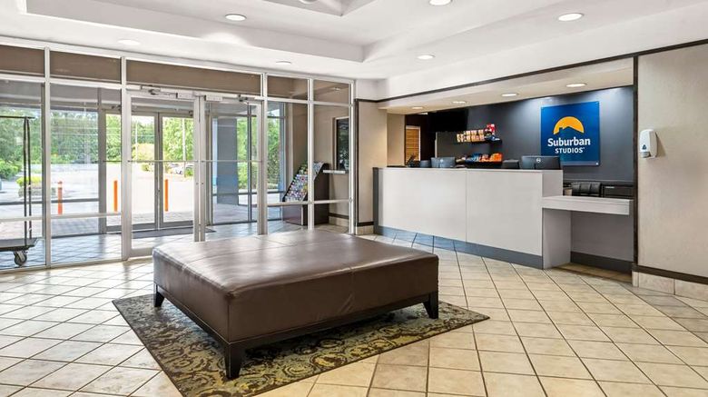 <b>Suburban Studios Orlando Lobby</b>. Images powered by <a href="https://iceportal.shijigroup.com/" title="IcePortal" target="_blank">IcePortal</a>.