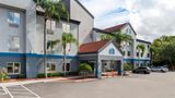 <b>Suburban Studios Orlando Exterior</b>. Images powered by <a href="https://iceportal.shijigroup.com/" title="IcePortal" target="_blank">IcePortal</a>.