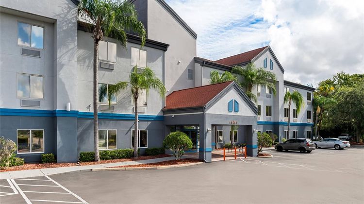 Suburban Studios Orlando Exterior