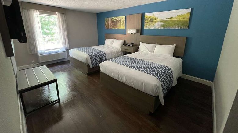 <b>Wingate by Wyndham Columbia/Fort Jackson Room</b>. Images powered by <a href="https://iceportal.shijigroup.com/" title="IcePortal" target="_blank">IcePortal</a>.