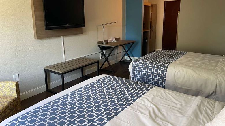 <b>Wingate by Wyndham Columbia/Fort Jackson Room</b>. Images powered by <a href="https://iceportal.shijigroup.com/" title="IcePortal" target="_blank">IcePortal</a>.