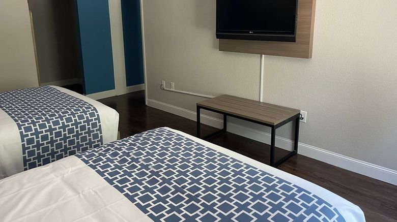 <b>Wingate by Wyndham Columbia/Fort Jackson Room</b>. Images powered by <a href="https://iceportal.shijigroup.com/" title="IcePortal" target="_blank">IcePortal</a>.