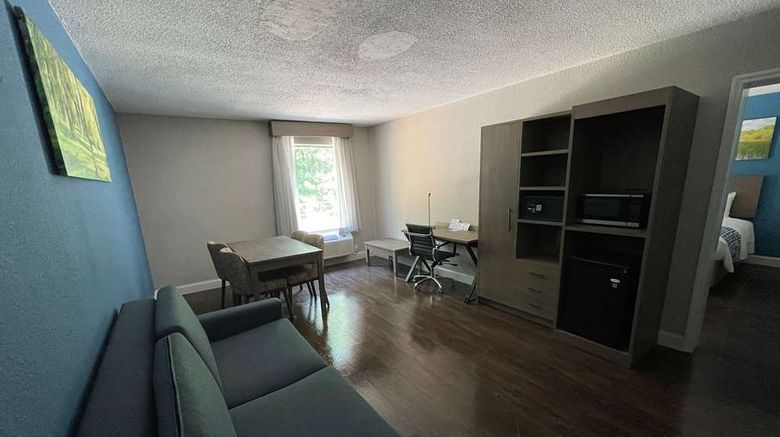 <b>Wingate by Wyndham Columbia/Fort Jackson Room</b>. Images powered by <a href="https://iceportal.shijigroup.com/" title="IcePortal" target="_blank">IcePortal</a>.
