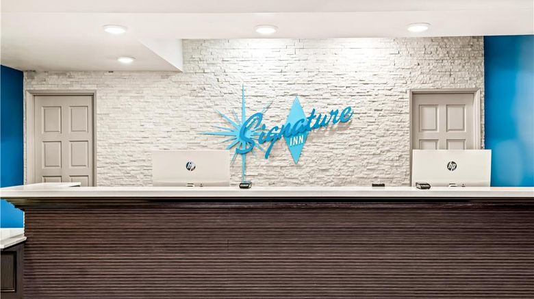 <b>Signature Inn Indio I-10 Lobby</b>. Images powered by <a href="https://iceportal.shijigroup.com/" title="IcePortal" target="_blank">IcePortal</a>.