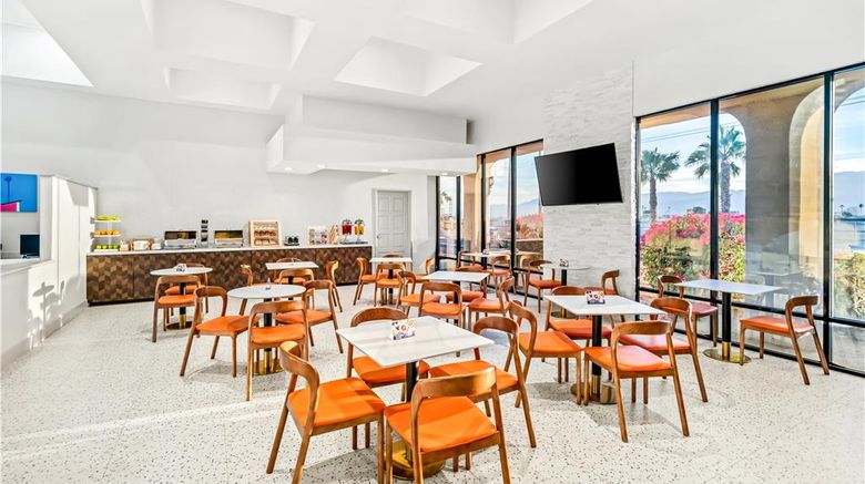 <b>Signature Inn Indio I-10 Restaurant</b>. Images powered by <a href="https://iceportal.shijigroup.com/" title="IcePortal" target="_blank">IcePortal</a>.