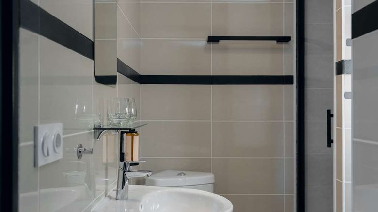 <b>Le Nemours Hotel & Apartments Suite</b>. Images powered by <a href="https://iceportal.shijigroup.com/" title="IcePortal" target="_blank">IcePortal</a>.