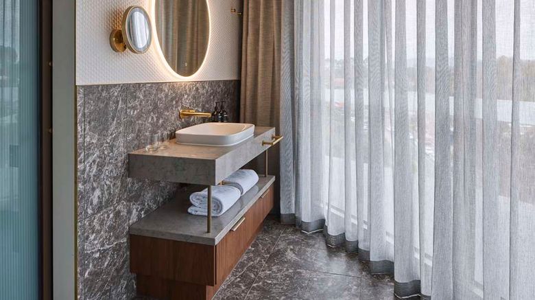 <b>Rydges Ringwood Suite</b>. Images powered by <a href="https://iceportal.shijigroup.com/" title="IcePortal" target="_blank">IcePortal</a>.