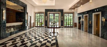 Jasraj Palace Yavatmal Hotel-Radisson Lobby