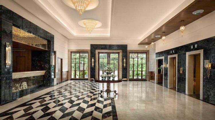 Jasraj Palace Yavatmal Hotel-Radisson Lobby