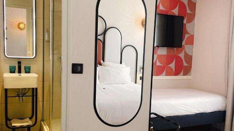 <b>Hotel de l'Esperance Room</b>. Images powered by <a href="https://iceportal.shijigroup.com/" title="IcePortal" target="_blank">IcePortal</a>.