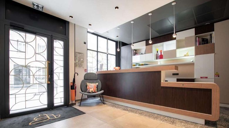 <b>Hotel de l'Esperance Lobby</b>. Images powered by <a href="https://iceportal.shijigroup.com/" title="IcePortal" target="_blank">IcePortal</a>.