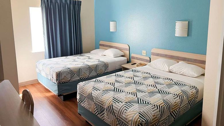 <b>Baymont by Wyndham Kingdom City Room</b>. Images powered by <a href="https://iceportal.shijigroup.com/" title="IcePortal" target="_blank">IcePortal</a>.