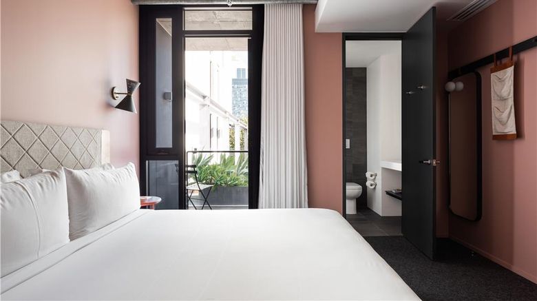 <b>Alex Hotel, Perth Room</b>. Images powered by <a href="https://iceportal.shijigroup.com/" title="IcePortal" target="_blank">IcePortal</a>.