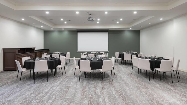 <b>Wyndham Lake Charles Ballroom</b>. Images powered by <a href="https://iceportal.shijigroup.com/" title="IcePortal" target="_blank">IcePortal</a>.