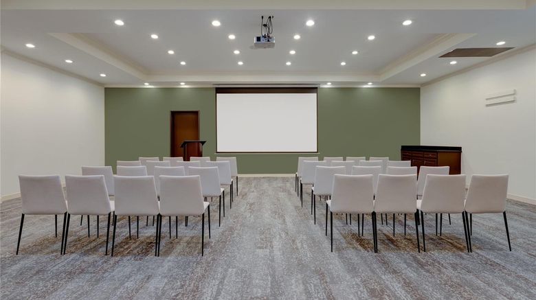 <b>Wyndham Lake Charles Meeting</b>. Images powered by <a href="https://iceportal.shijigroup.com/" title="IcePortal" target="_blank">IcePortal</a>.