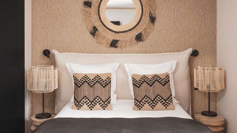 <b>Maison du Monde Hotel & Suites Room</b>. Images powered by <a href="https://iceportal.shijigroup.com/" title="IcePortal" target="_blank">IcePortal</a>.