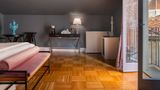 <b>Hotel Firenze Number Nine Suite</b>. Images powered by <a href="https://iceportal.shijigroup.com/" title="IcePortal" target="_blank">IcePortal</a>.