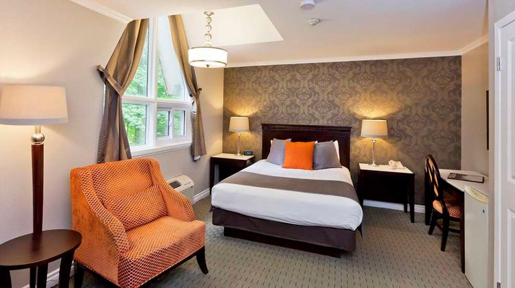 Elm Hurst Inn & Spa Room