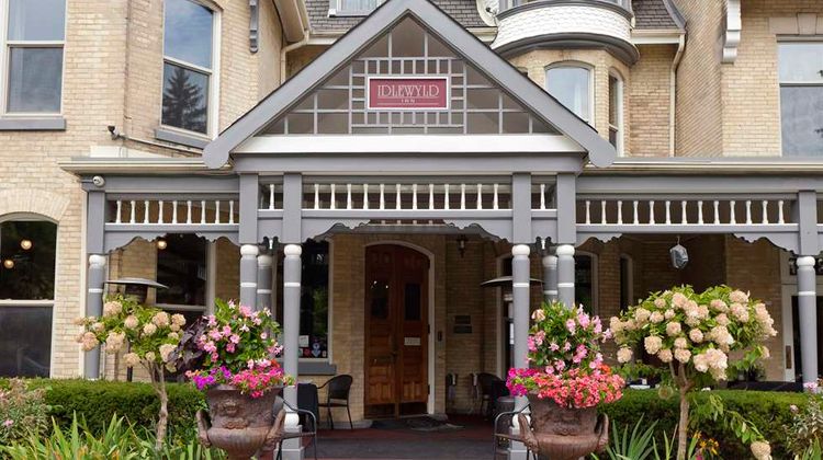 Idlewyld Inn & Spa Exterior