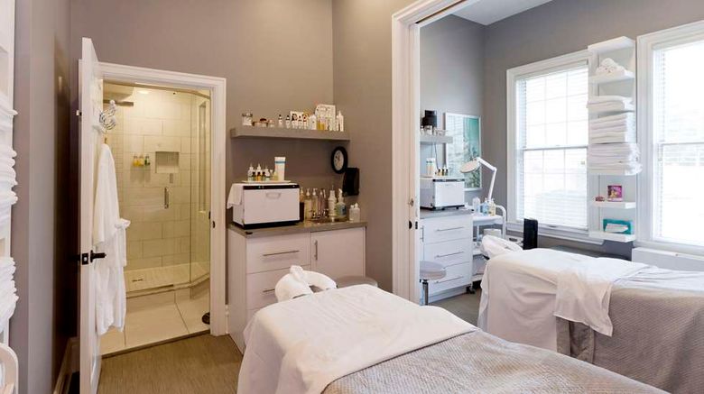 <b>Idlewyld Inn & Spa Other</b>. Images powered by <a href="https://iceportal.shijigroup.com/" title="IcePortal" target="_blank">IcePortal</a>.