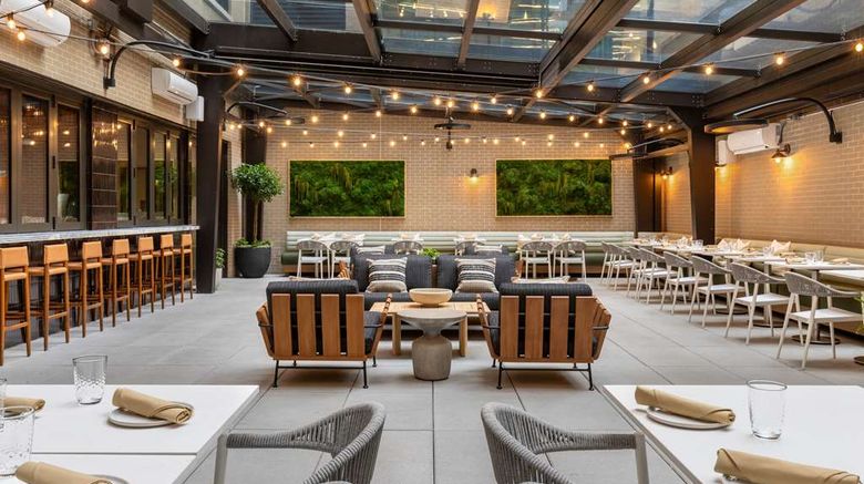 <b>Arlo Washington DC Restaurant</b>. Images powered by <a href="https://iceportal.shijigroup.com/" title="IcePortal" target="_blank">IcePortal</a>.
