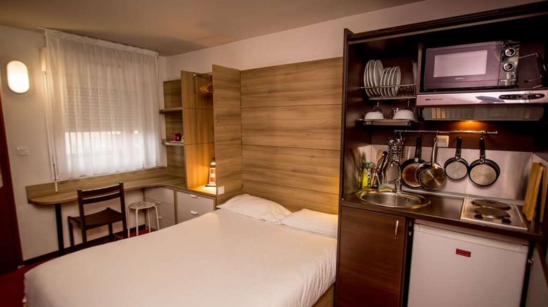 <b>SoLodge Niort La Creche Room</b>. Images powered by <a href="https://iceportal.shijigroup.com/" title="IcePortal" target="_blank">IcePortal</a>.