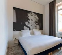 Hotel Francois 1er Room