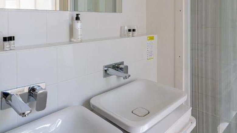 <b>Hotel Francois 1er Room</b>. Images powered by <a href="https://iceportal.shijigroup.com/" title="IcePortal" target="_blank">IcePortal</a>.