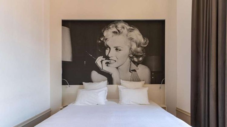 Hotel Francois 1er Room