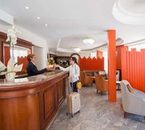 Hotel Olympia Lobby