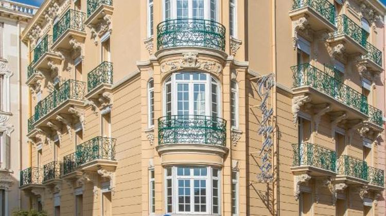 Hotel Olympia Exterior